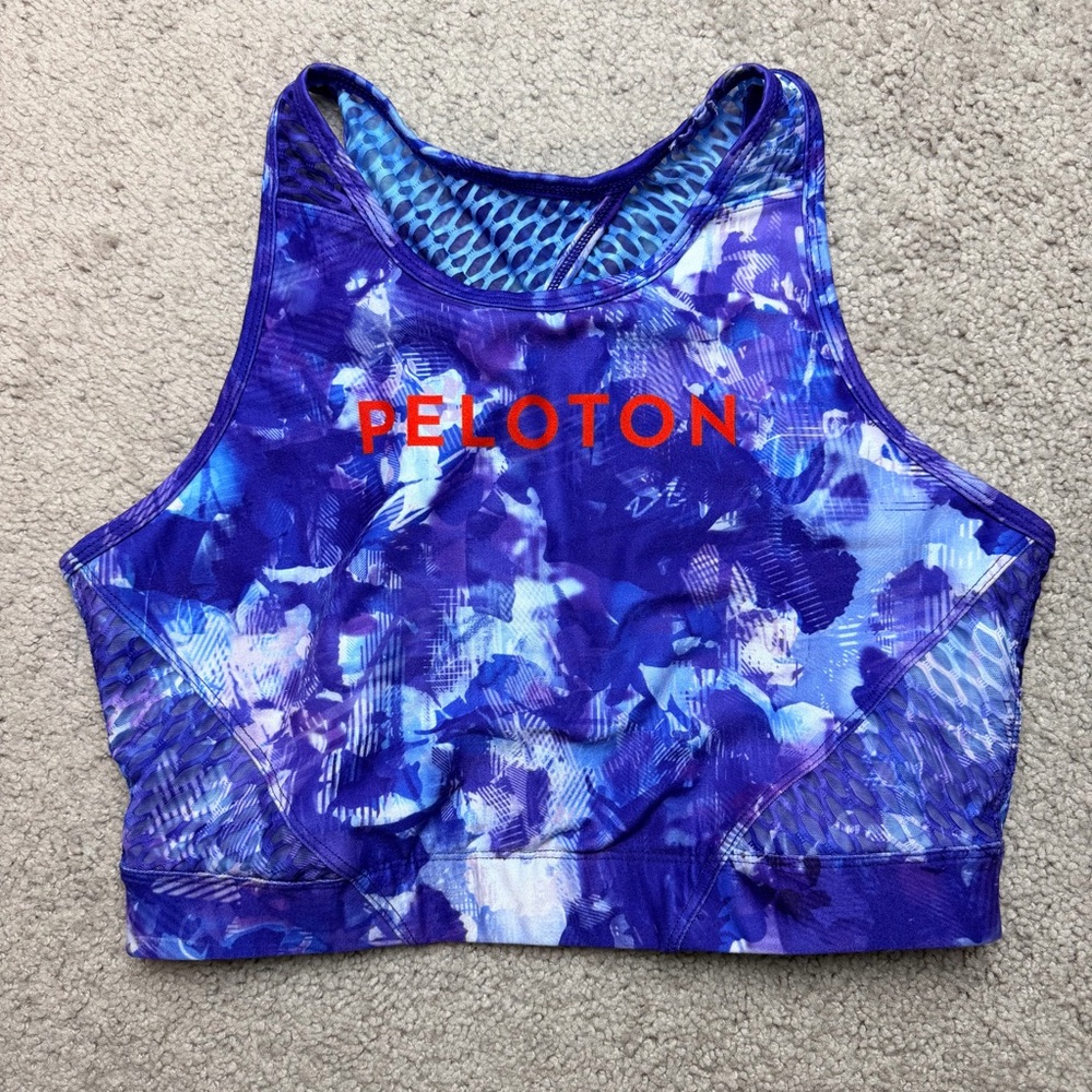 Peloton sports bra size L